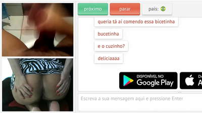 Àwọn tí wọ́n ṣègbéyàwó fẹ́ràn láti wo àwọn àjèjì tí wọ́n ń ṣe ìfọwọ́sowọ́pọ̀